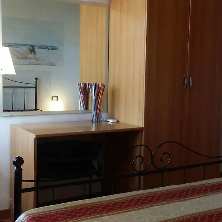 Le Torri Bed and Breakfast Πίζα